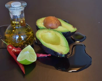 avocado and oil
